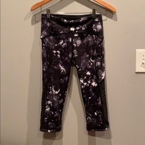 Lululemon cropped leggings